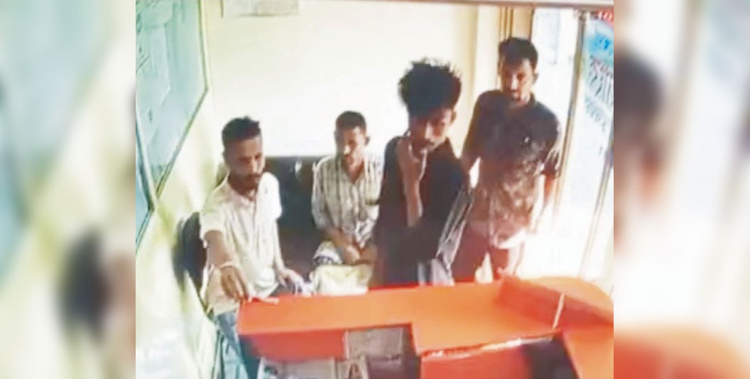 অভিযানের পরদিনই দালালের  খপ্পরে প্রাণ গেলো প্রসূতির