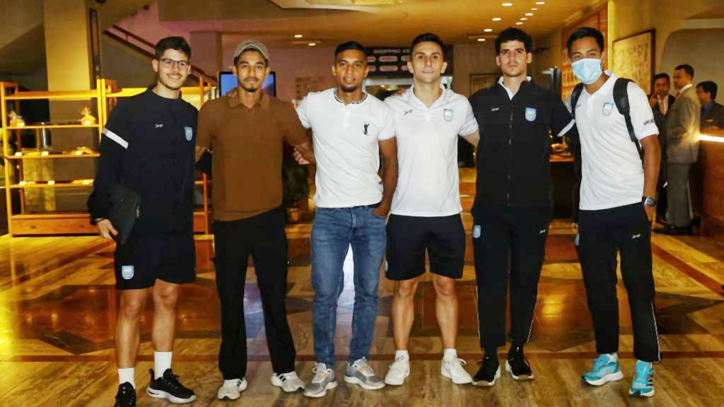  ভারতের বিপক্ষে লড়াইয়ের রোমাঞ্চ নিয়ে ক্যাম্পে জামাল-মোরসালিনরা