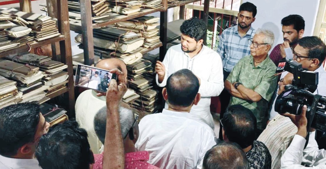 রামমালা গ্রন্থাগার ডিজিটালাইজেশন  উদ্যোগ নেওয়া হবে: তথ্য উপদেষ্টা  