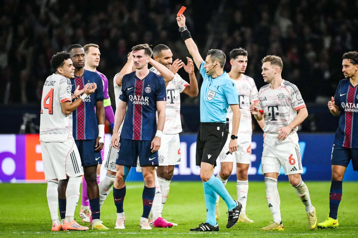  ১০ জন নিয়েও চ্যাম্পিয়ন পিএসজিকে হারাল বায়ার্ন