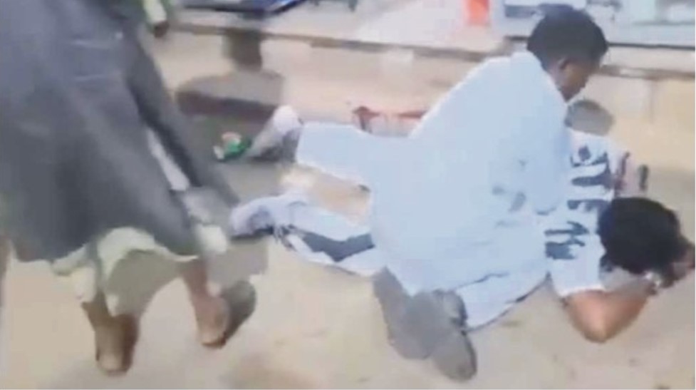  চট্টগ্রামে বিএনপির প্রার্থীর জনসংযোগের সময় গুলি  নিহত ১, এরশাদ উল্লাহ হাসপাতালে