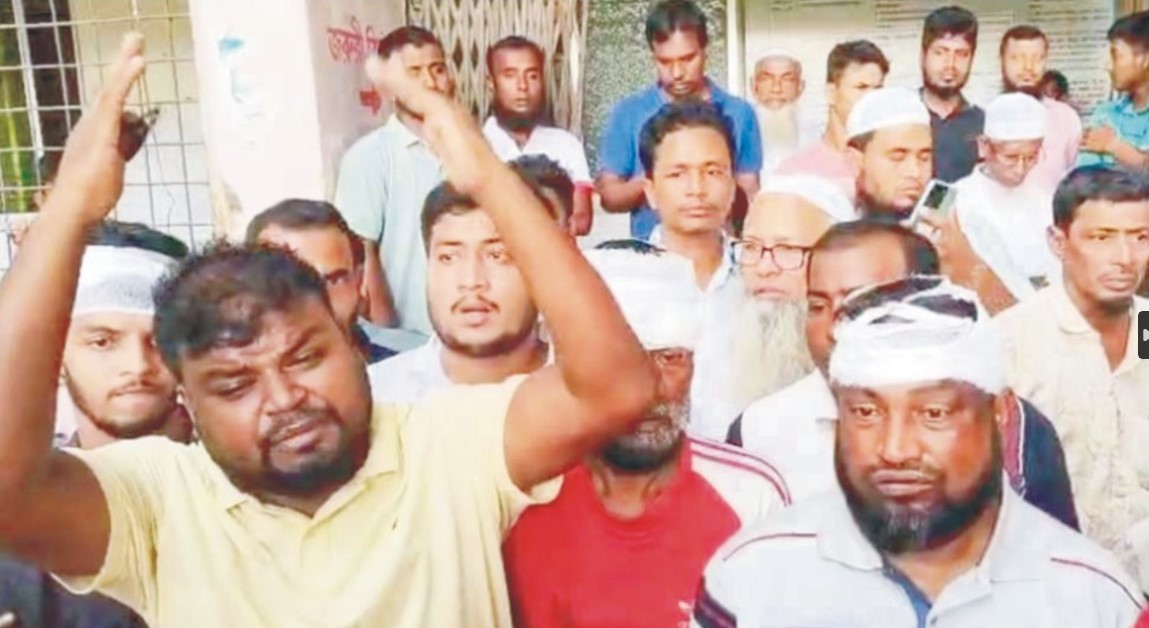   লাকসামে দোলার প্রচারণায় হামলা