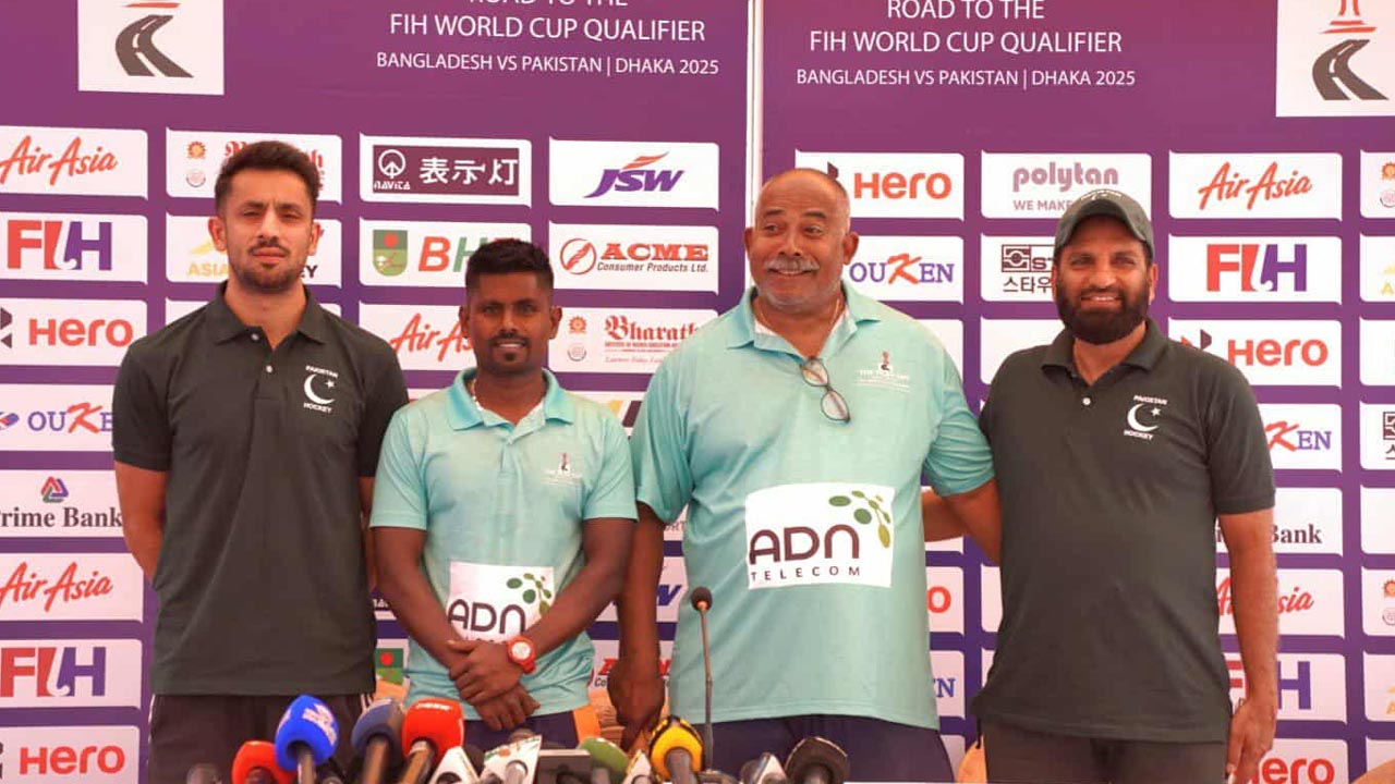  ‘ক্রিকেট-ফুটবলের চাপে হকি পিছিয়েছে’