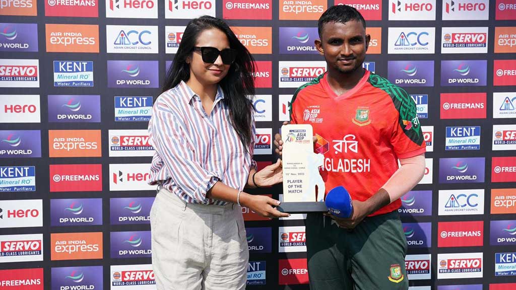 ১৪ বলে ফিফটি, ৩৫ বলে সেঞ্চুরি, সোহানের রেকর্ডময় ইনিংস