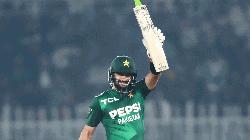  শাহিবজাদা ঝড়ে শ্রীলঙ্কাকে হারাল পাকিস্তান