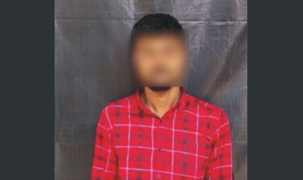 লাখ লাখ টাকা হাতিয়ে  নেওয়া প্রতারক গ্রেপ্তার 