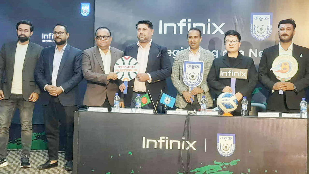  মিশন অস্ট্রেলিয়ায় ঋতুপর্ণাদের সঙ্গী ‘ইনফিনিক্স’