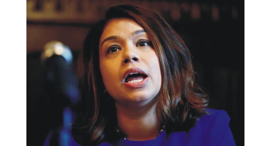  যে কারণে টিউলিপের  সাজা 