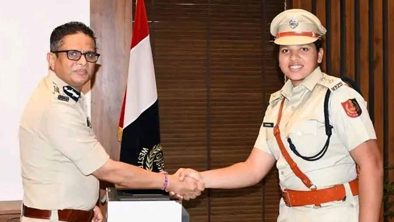 পুলিশে যোগ দিলেন  ভারতের বিশ্বকাপ