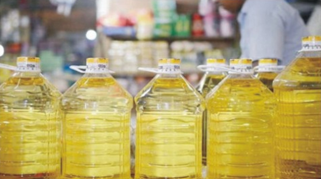  সয়াবিন তেলের  দাম বাড়লো  ৬ টাকা
