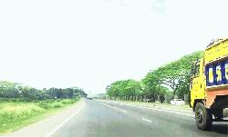   হাসনাত আব্দুল্লাহর প্রচেষ্টা কুমিল্লা-সিলেট মহাসড়কের সংস্কার কাজ শুরু 