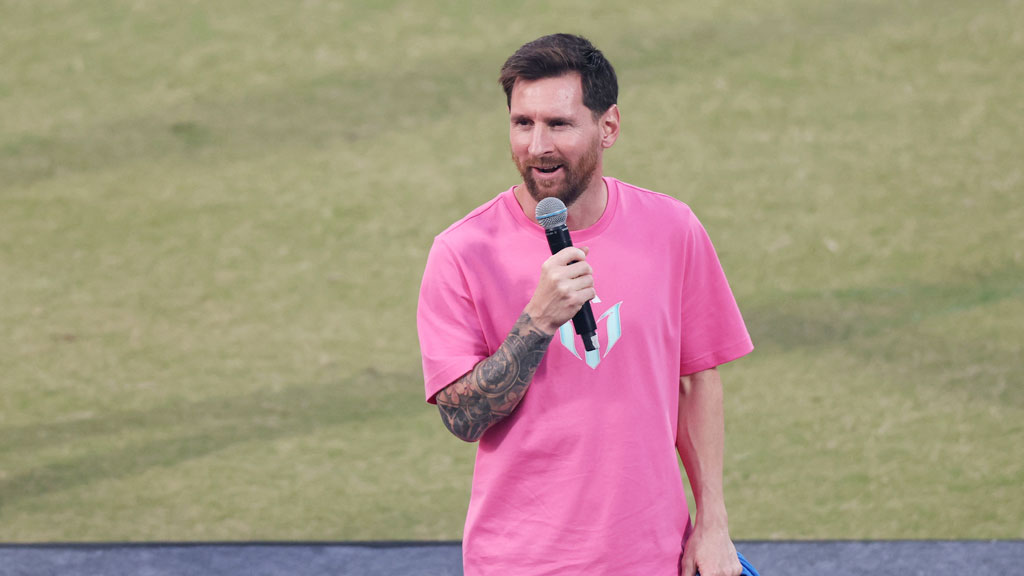 ভারত সফর শেষে মেসি, ‘অবশ্যই আবার আসব’