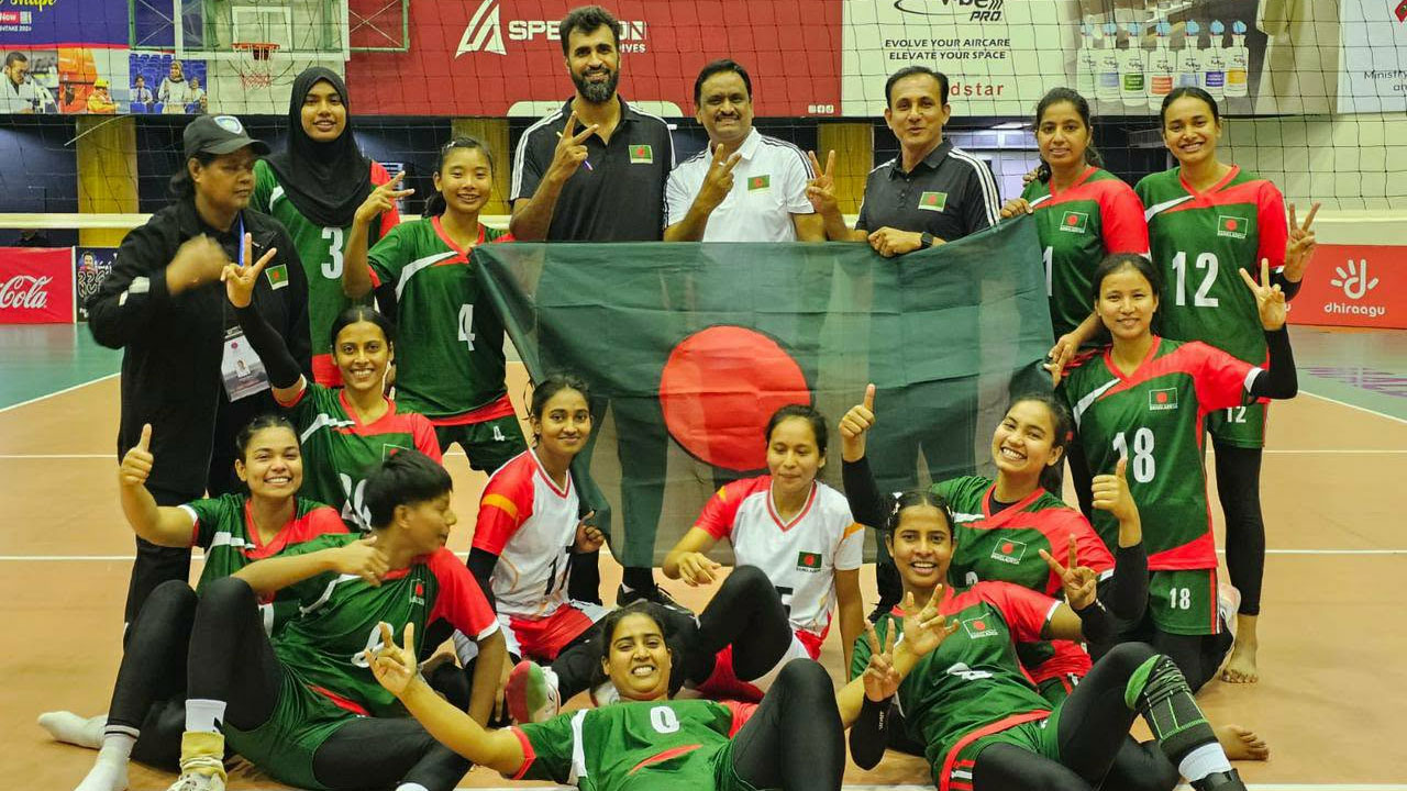 মালদ্বীপকে হারিয়ে বাংলাদেশ নারী ভলিবল দল তৃতীয়