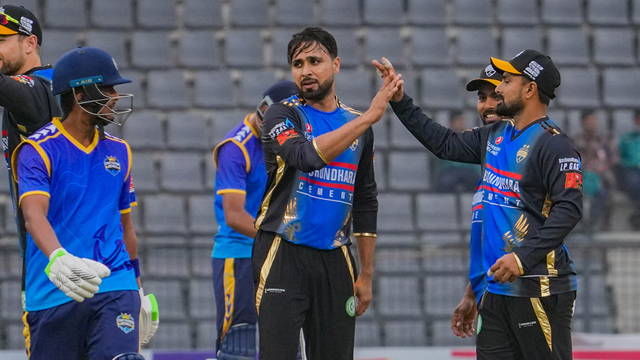 দাপুটে জয়ে বিপিএল শুরু রংপুর রাইডার্সের