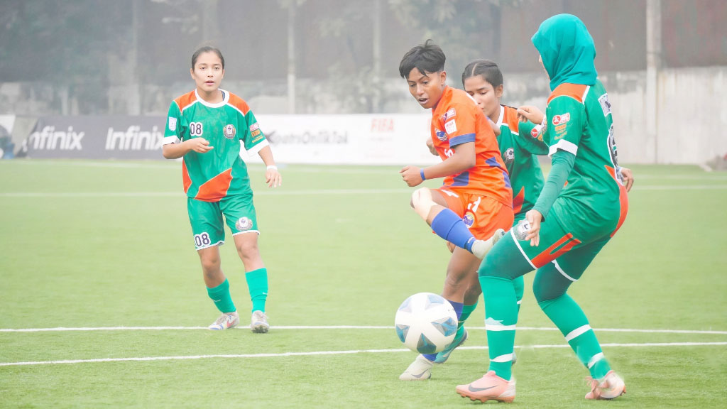 সানজিদা ও আইরিনের গোলে পুলিশের জয়