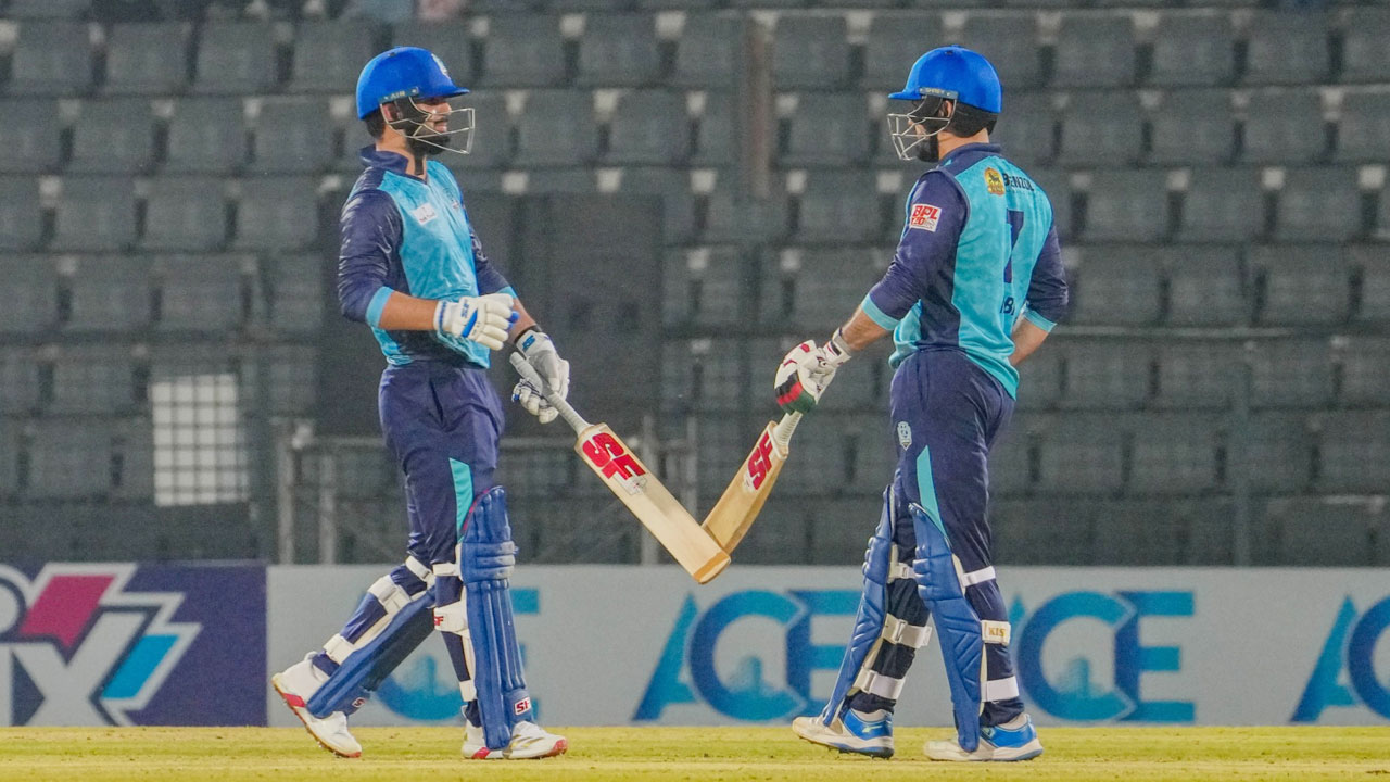 ঢাকাকে পাত্তাই দিলো না নোয়াখালী