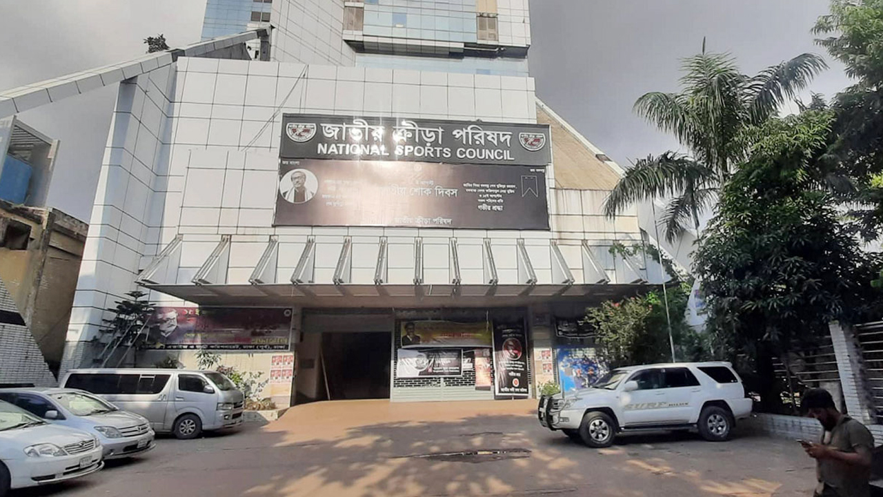 ক্রীড়াঙ্গনের নির্বাচনও স্থগিত