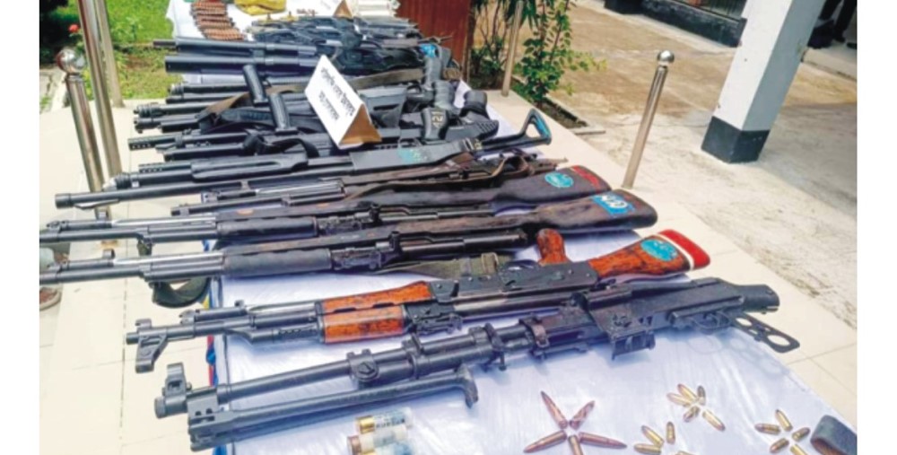 লুট হওয়া অস্ত্র উদ্ধার না হওয়া পর্যন্ত নির্বাচন স্থগিত চেয়ে রিট