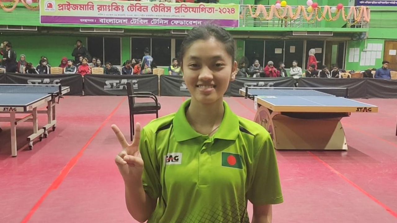 জাতীয় চ্যাম্পিয়ন খৈ খৈ মারমাকে বাড়ি দিচ্ছে জেলা প্রশাসন