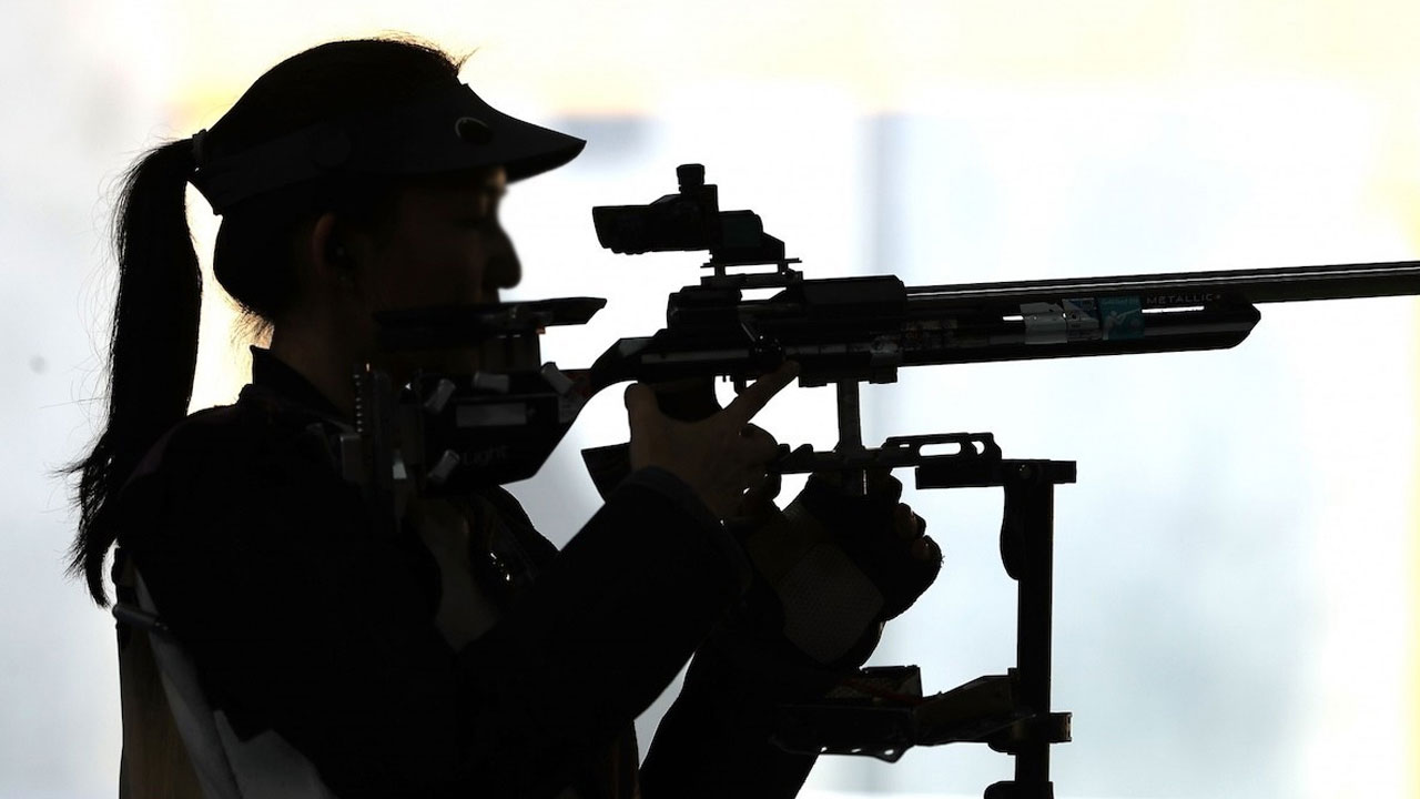 শুটিংয়ে বহিষ্কার-অবাঞ্ছিত চলছেই