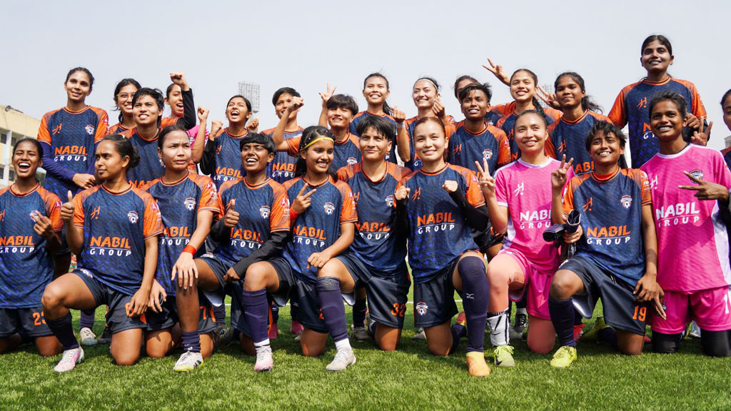 অপরাজিত চ্যাম্পিয়ন ঋতুপর্ণা-আলপিরা