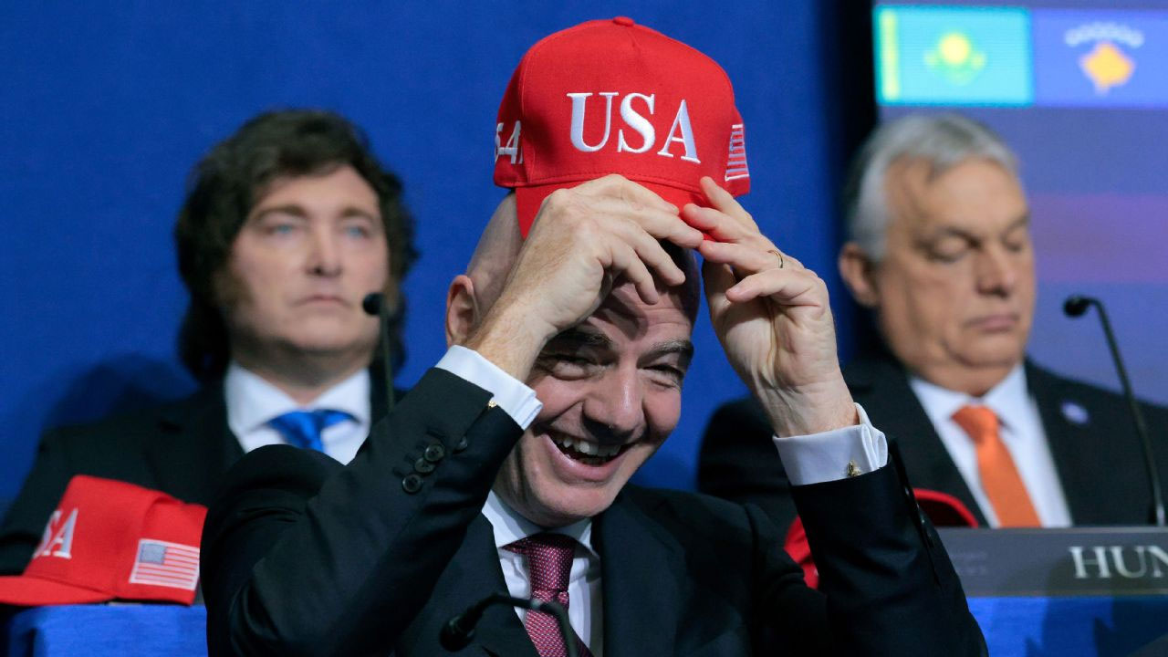 গাজায় স্টেডিয়াম নির্মাণে ৬১২ কোটি টাকা দেওয়ার প্রতিশ্রুতি ফিফার