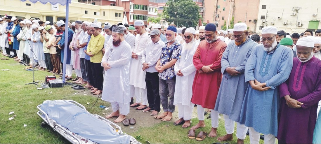 বীর মুক্তিযোদ্ধা অ্যাডভোকেট রুস্তম আলী আর নেই জানাজা ও দাফন সম্পন্ন