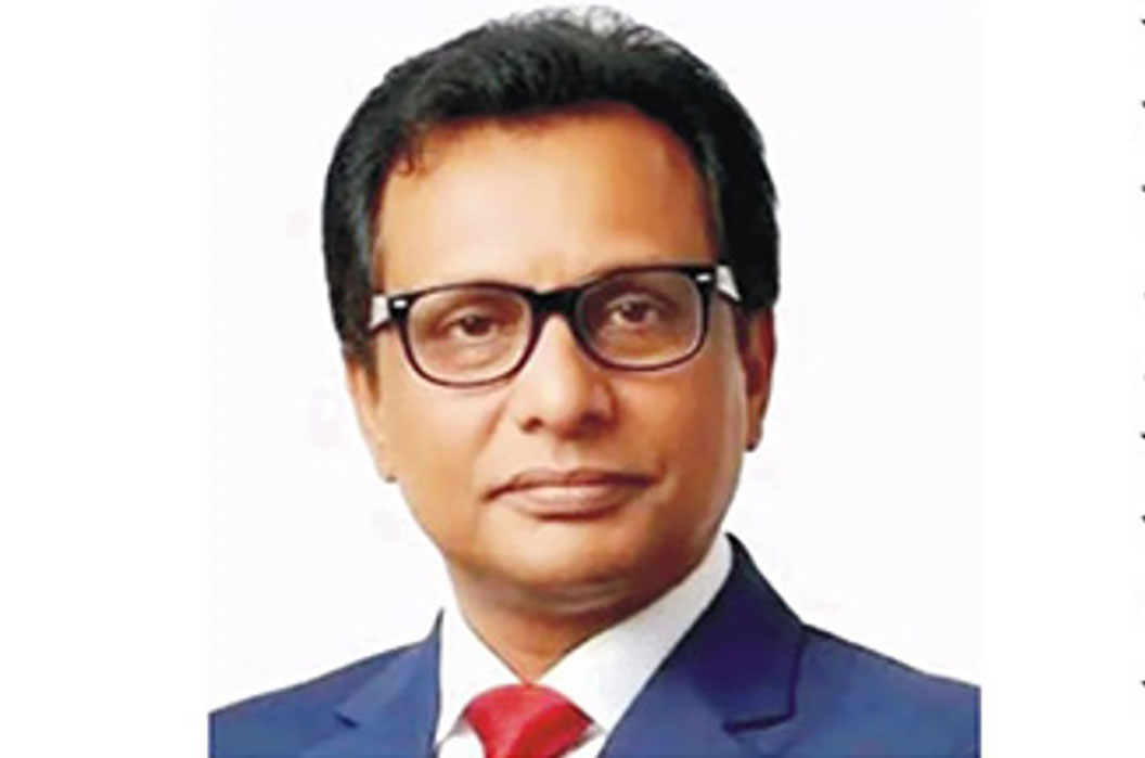 হাইকোর্টে মোবাশ্বের আলমের রুল নিষ্পত্তির নির্দেশ